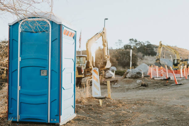 Best Portable restroom trailer rental  in Potterville, MI